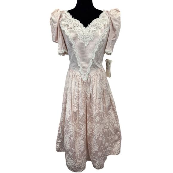 NWT Scott McClintock Vintage Pink Lace Puff Sleeve Dress Victorian Style sz 12 - Picture 1 of 14